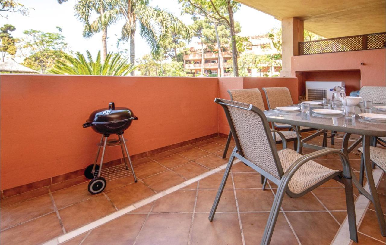 Stunning Apartment In Marbella W/ Outdoor Swimming Pool, Wifi And 2 Bedrooms Exterior photo